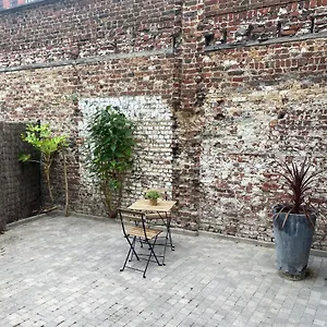 Chez Jerome Apartment