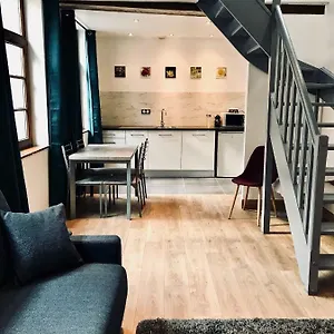 Le Madame Little Apartment